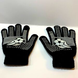 Soccer Ball Black White KNIT GLOVES Girls Boys